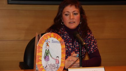 Nines Cárceles, autora e ilustradora del libro
