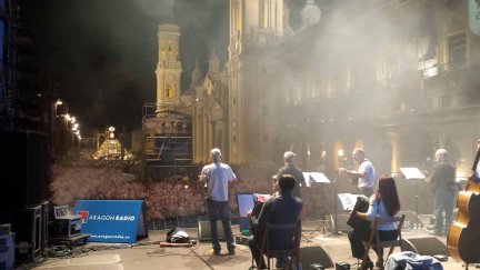 La Ronda de Boltaña en la plaza del Pilar