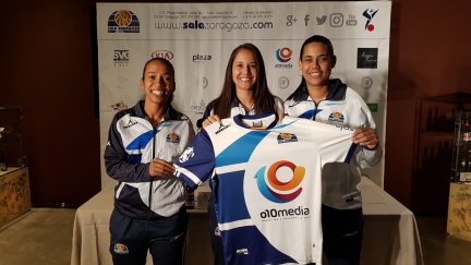 Presentación de las nuevas jugadoras del Sala Zaragoza.