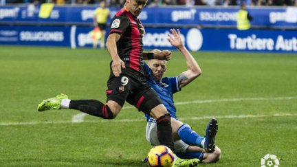 Linares en un partido frente al Real-Oviedo.