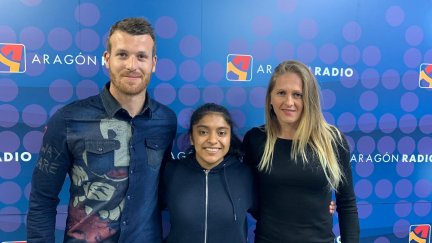Cristian Aleza, Made y Olivia, en su visita a Aragón Deporte 2 de Aragón Radio.