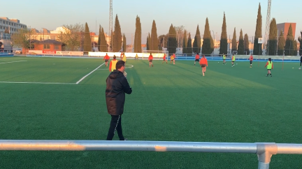 Entrenamiento del Zaragoza CFF en el Pedro Sancho.