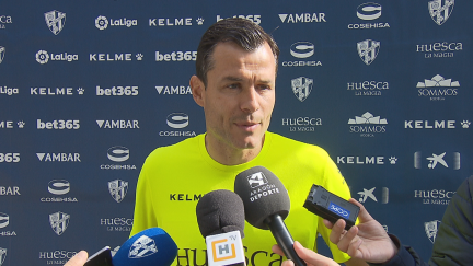 Camacho atiende a los medios este lunes.
