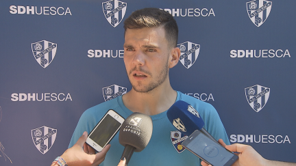 Álex Gallar durante la rueda de prensa.