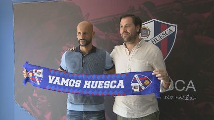 Mikel Rico durante su presentación.