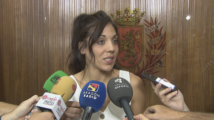 Cristina Ouviña tras la recepción en Zaragoza.