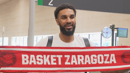 Dj Seeley ha llegado este sábado a Zaragoza.
