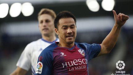 Okazaki marcó dos goles este sábado que fueron anulados.