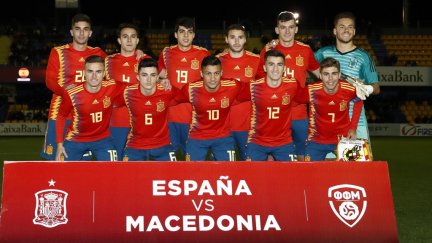 Clemente y Álvaro estuvieron en el once ante Macedonia.