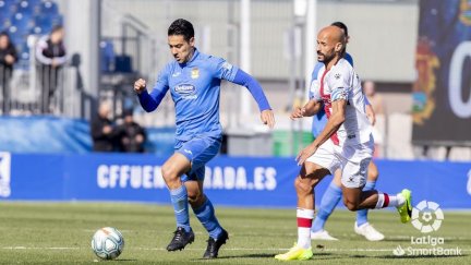 Una imagen del enfrentamiento entre Fuenlabrada y Huesca. Foto: LaLiga