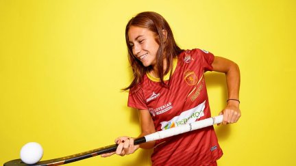 Begoña García, con la equipación de la selección española de hockey hierba.