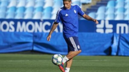 Luis Carbonell en un entrenamiento en La Romareda.