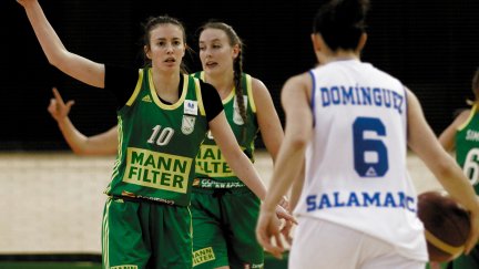 Aina Ayuso, en una imagen del partido de la pasada jornada ante Perfumerías Avenida.