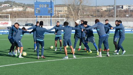 Entrenamiento del CD Ebro.