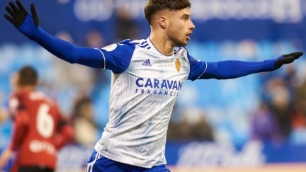 Puado tras marcar el 2-0 del Real Zaragoza. Foto: Real Zaragoza.