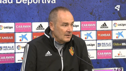 Víctor Fernández durante la rueda de prensa.