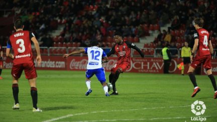 El Real Zaragoza busca tres puntos que le asienten en la zona de ascenso directo.