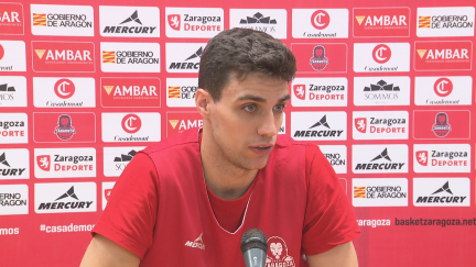 Carlos Alocén durante la rueda de prensa.