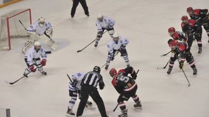 El Club Hielo Jaca durante un encuentro.