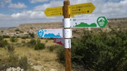 El Trail Center Geoparque Maestrazgo Allepuz cuenta con varios recorridos bien señalizados.