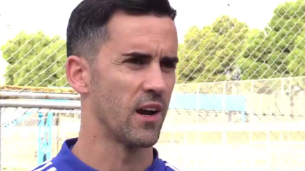 Miguel Linares durante una rueda de prensa con el Real Zaragoza.