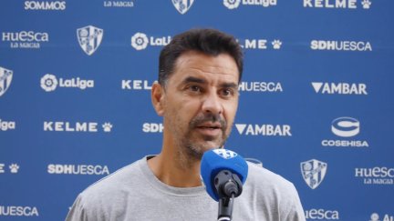 Míchel Sánchez en rueda de prensa