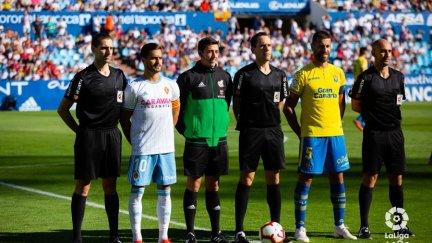 Javi Ros posa antes de un encuentro ante Las Palmas