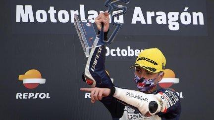 Izan Guevara se ha alzado con la victoria en las dos carreras de Moto3 disputadas este domingo.