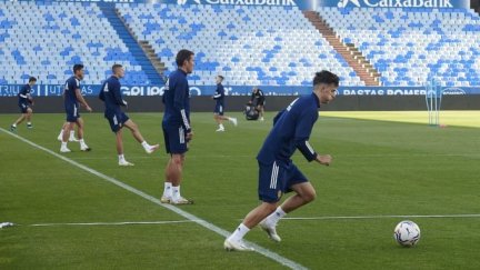 Una imagen de la sesión que ha completado el equipo esta mañana en La Romareda.