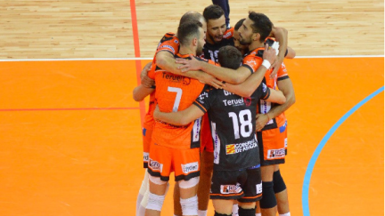 El CV Teruel se mantiene invicto en Superliga