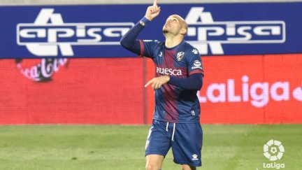 Sandro celebra el 2-2. Imagen: LaLiga