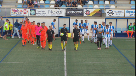 Imagen del encuentro de la pasada temporada en Ejea que finalizó con empate a un gol.