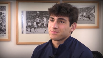 Iván Azón durante la entrevista