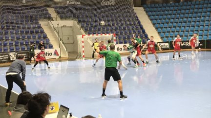 Una imagen del duelo disputado esta tarde en Pamplona.