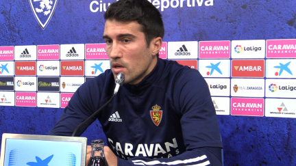 Zapater, durante la rueda de prensa.