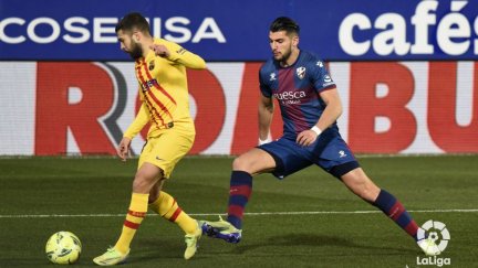 El Huesca busca una importante victoria ante el Barcelona.