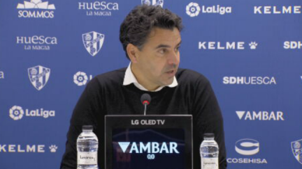 Míchel, en rueda de prensa tras la derrota ante el Barcelona.