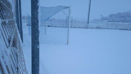 Este era el aspecto que presentaba la Ciudad Deportiva del Real Zaragoza esta mañana.
