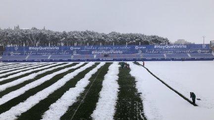 Estado que presenta El Alcoraz en la mañana de este domingo.