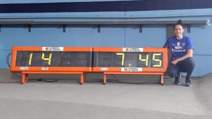 Laura Pintiel estableció un nuevo récord de Aragón absoluto en los 60 metros.