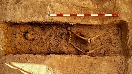 Restos de María Domínguez Remón, primera alcaldesa de España