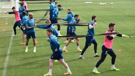 La S.D.Huesca en el entrenamiento de esta mañana.