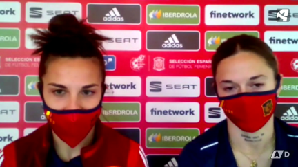 Mapi León y Marta Cardona han atendido este sábado la llamada de Aragón Deporte.