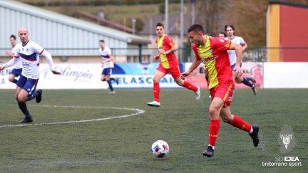 David López durante un encuentro con la SD Ejea