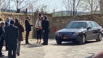 Javier Lambán con los reyes en Fuendetodos