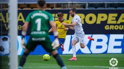 La SD Huesca durante el partido. Foto: LaLiga.
