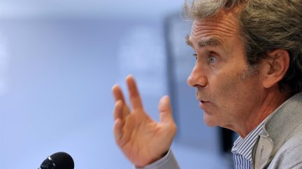 El director del Centro de Coordinación de Alertas y Emergencias Sanitarias (CCAES), Fernando Simón, durante la rueda de prensa ofrecida este lunes para dar los últimos datos de la pandemia del coronavirus (EFE).