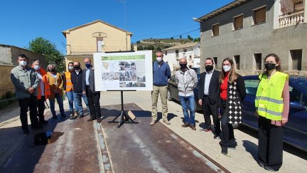 Visita a las obras de la travesía de Azanuy.