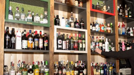 Fotografía genérica de un bar.