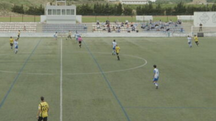 Lance del partido en Luchán.